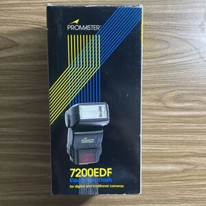 PROMASTER 7200EDF Electronic Flash, For Digital & Traditional Cameras.